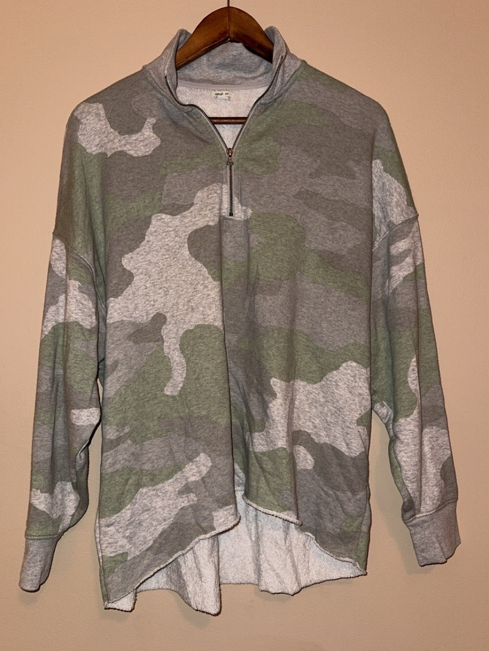aerie Women's Camo Half-Zip Pullover - Green/Gray
